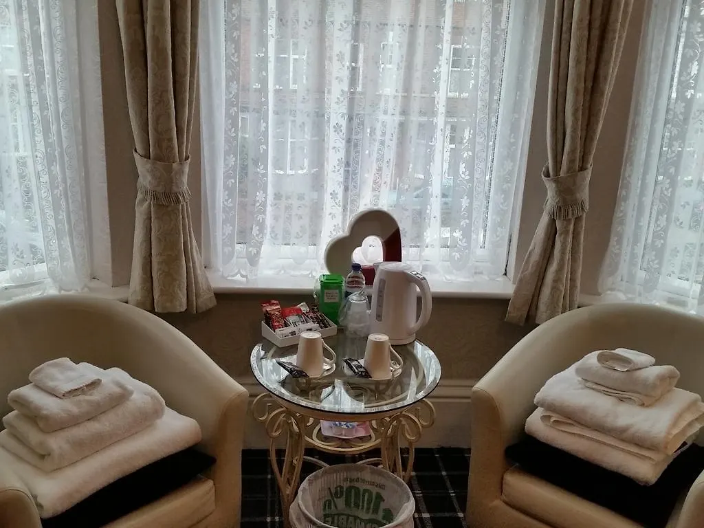 Kilburn Guest House Bridlington 4*,  Regno Unito